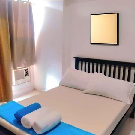 Sm Bicutan Condotel Manille Extérieur photo